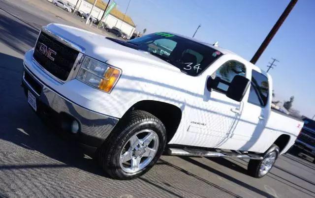 2011 GMC Sierra 2500HD SLT