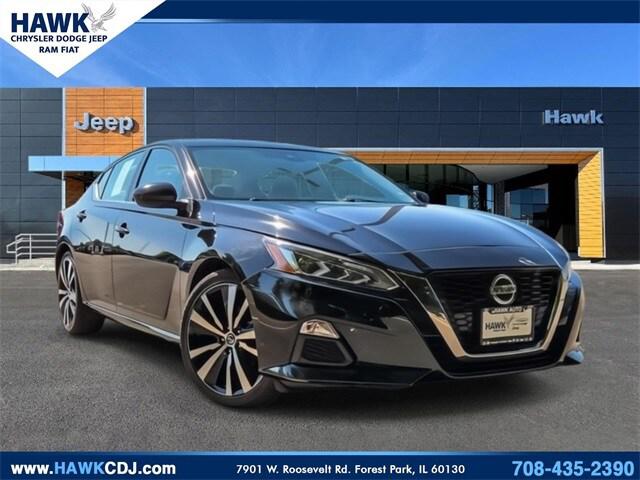 2022 Nissan Altima SR FWD