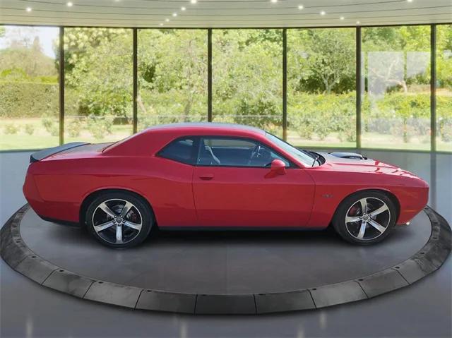 2016 Dodge Challenger R/T Shaker