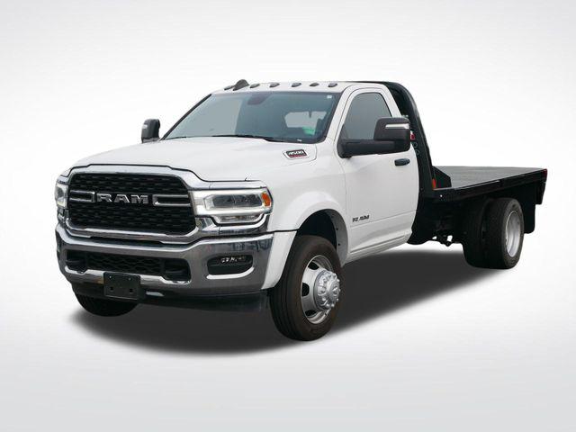 2023 Ram 4500 Chassis Tradesman/SLT