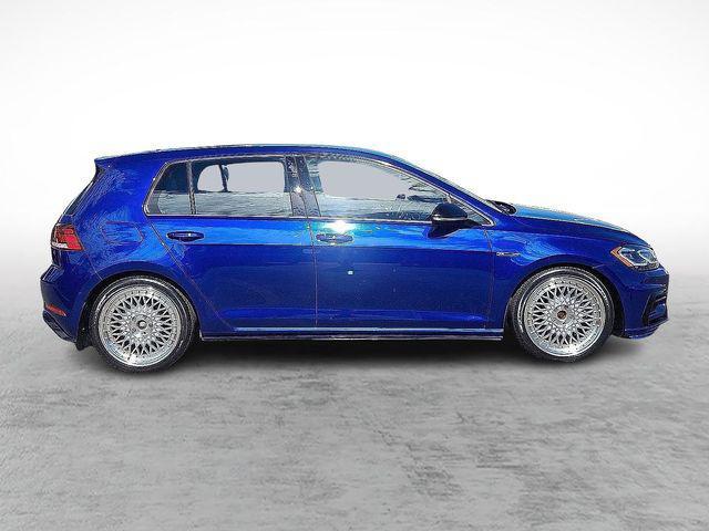 2018 Volkswagen Golf R 2.0T w/DCC & Navigation