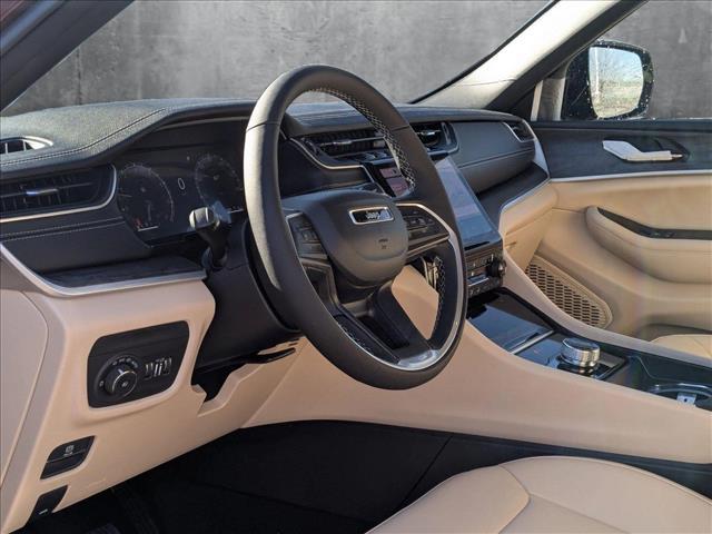 2025 Jeep Grand Cherokee GRAND CHEROKEE LIMITED 4X2