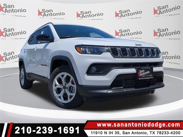 2025 Jeep Compass COMPASS LATITUDE 4X4