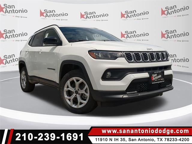 2025 Jeep Compass COMPASS LATITUDE 4X4