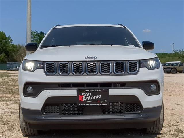 2025 Jeep Compass COMPASS LATITUDE 4X4