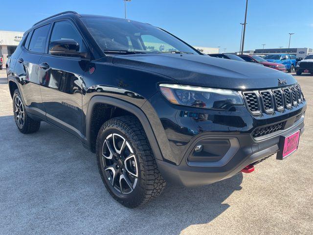 2025 Jeep Compass COMPASS TRAILHAWK 4X4