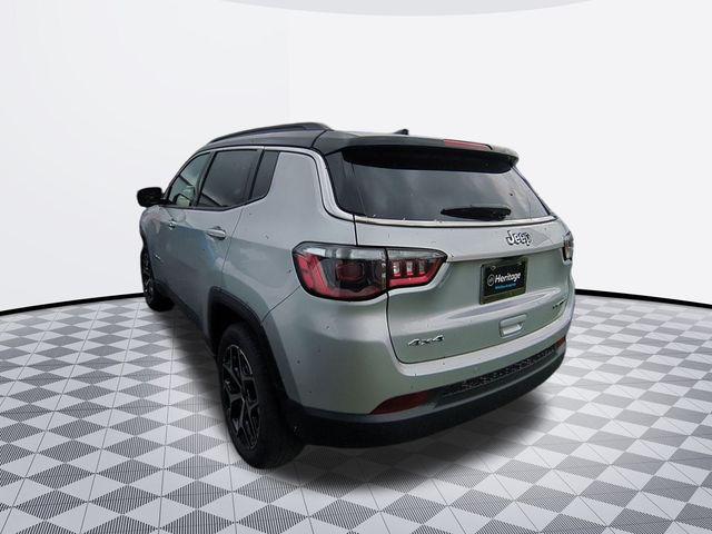 2025 Jeep Compass COMPASS LIMITED 4X4