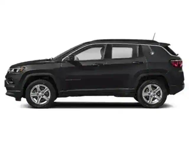 2025 Jeep Compass COMPASS LIMITED 4X4