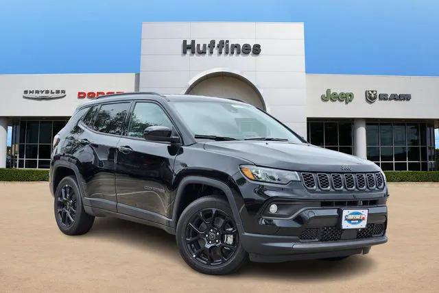 2025 Jeep Compass COMPASS LATITUDE 4X4