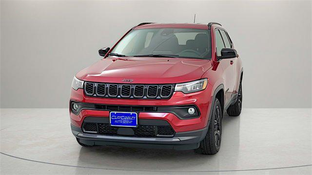 2025 Jeep Compass COMPASS LATITUDE 4X4