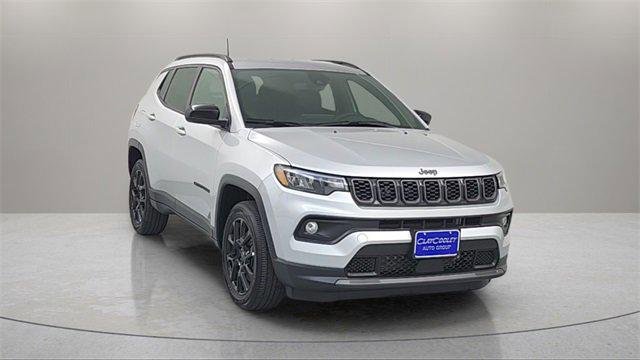 2025 Jeep Compass COMPASS LATITUDE 4X4