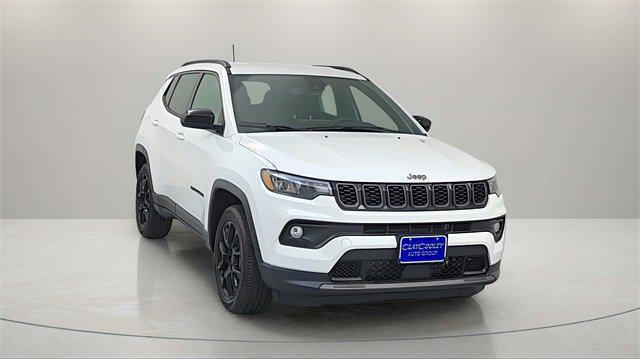 2025 Jeep Compass COMPASS LATITUDE 4X4