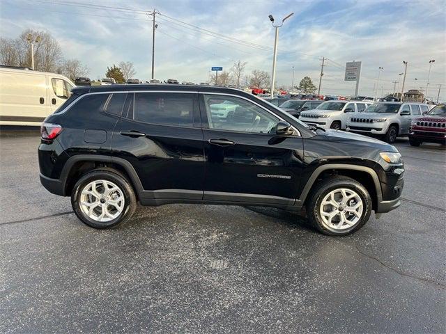 2025 Jeep Compass COMPASS SPORT 4X4