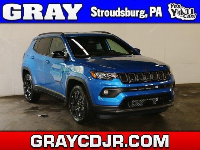 2025 Jeep Compass COMPASS LATITUDE 4X4