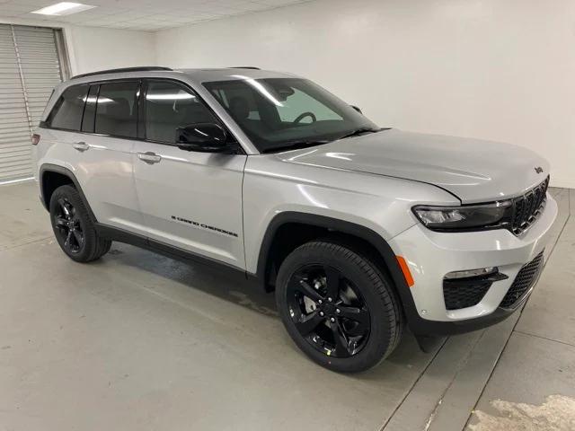 2025 Jeep Grand Cherokee GRAND CHEROKEE LIMITED 4X2