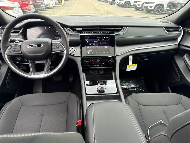 2025 Jeep Grand Cherokee GRAND CHEROKEE LAREDO X 4X4 2025 Jeep Grand Cherokee GRAND CHEROKEE LAREDO X 4X4