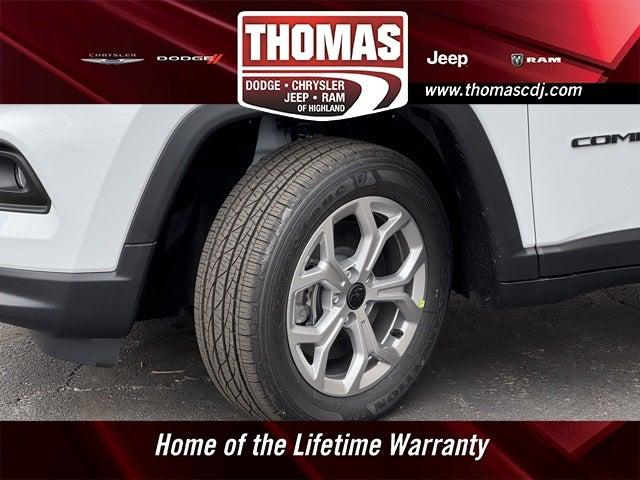 2025 Jeep Compass COMPASS LATITUDE 4X4