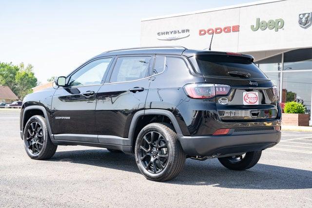 2025 Jeep Compass COMPASS LATITUDE 4X4