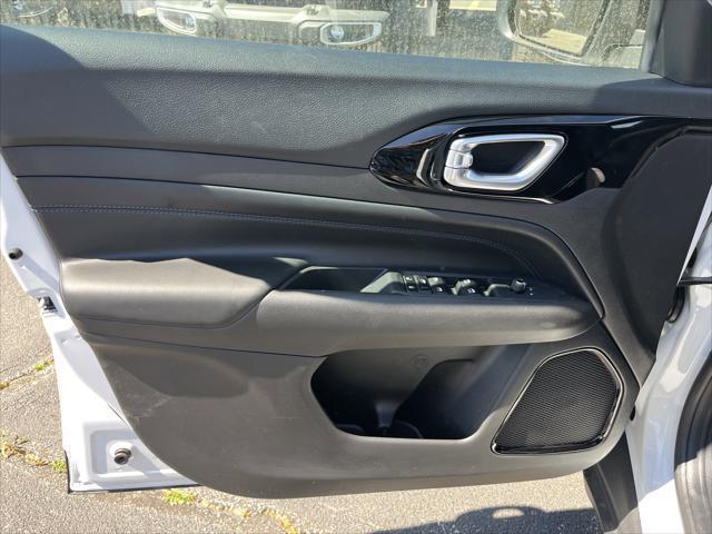 New 2025 Jeep Compass Latitude New 2025 Jeep Compass Latitude