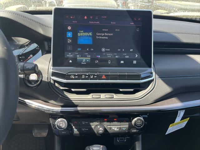 New 2025 Jeep Compass Latitude New 2025 Jeep Compass Latitude