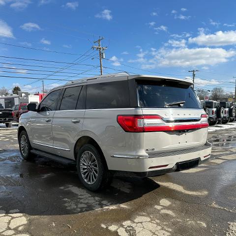 2019 Lincoln Navigator Standard
