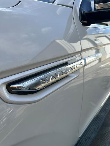 2019 Lincoln Navigator Standard