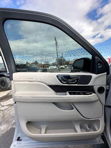 2019 Lincoln Navigator Standard