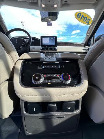 2019 Lincoln Navigator Standard