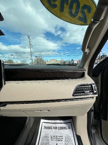 2019 Lincoln Navigator Standard