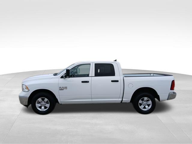 2023 RAM 1500 Classic SLT Crew Cab 4x4 57 Box
