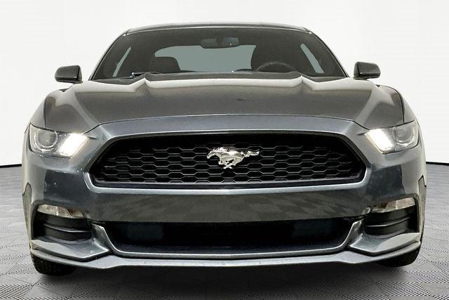 2016 Ford Mustang V6