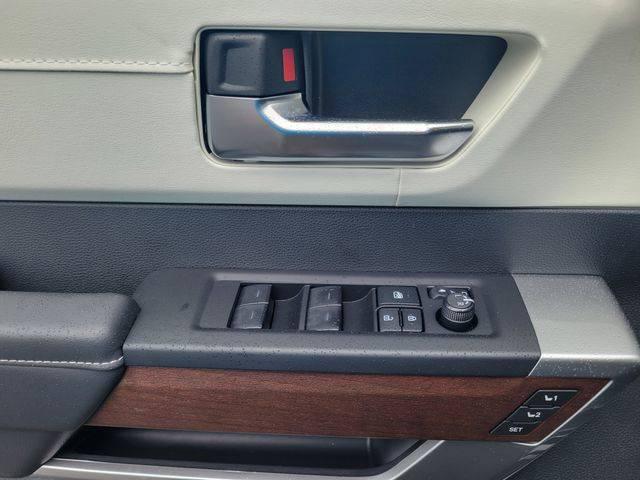 2025 Toyota Tundra Capstone CrewMax 6.4' Bed