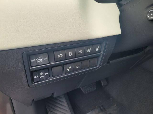 2025 Toyota Tundra Capstone CrewMax 6.4' Bed