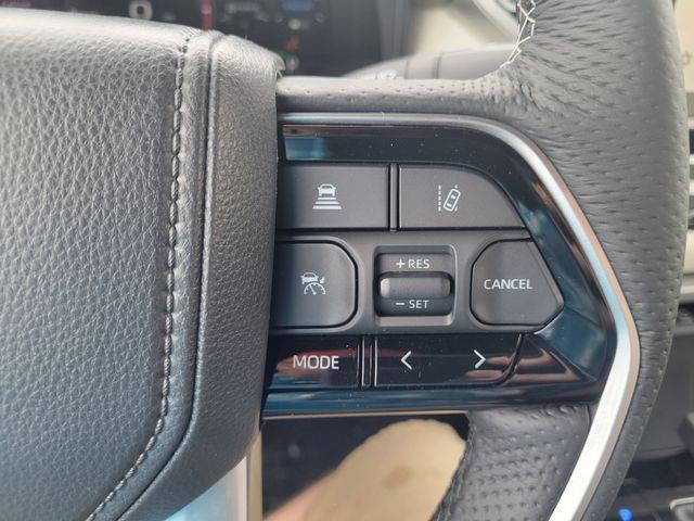 2025 Toyota Tundra Capstone CrewMax 6.4' Bed