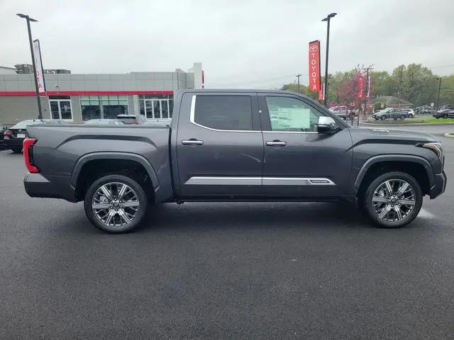 2025 Toyota Tundra Capstone CrewMax 6.4' Bed
