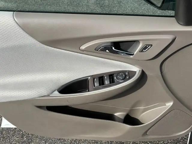 2025 Chevrolet Malibu FWD 1FL