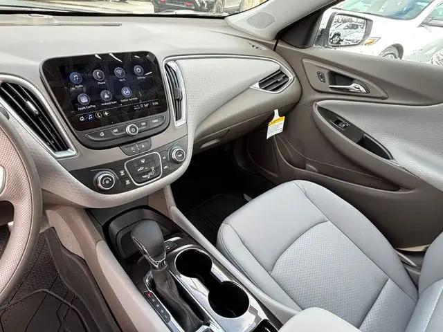 2025 Chevrolet Malibu FWD 1FL