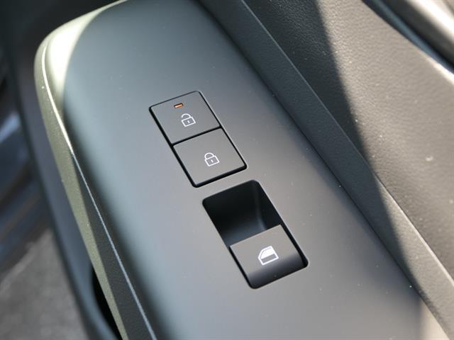 2025 Hyundai Kona EV SEL - Photo 26