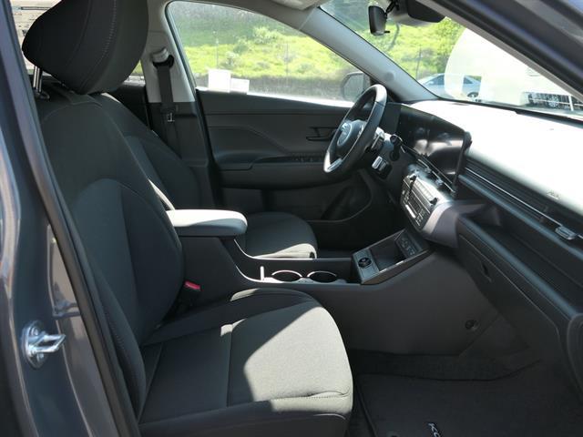 2025 Hyundai Kona EV SEL - Photo 27