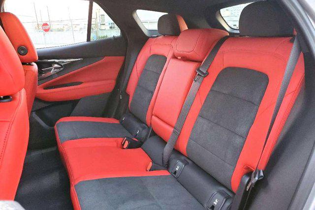 2025 Chevrolet V Blazer RWD RS