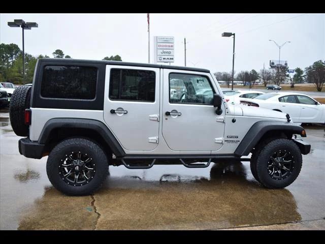 2012 Jeep Wrangler Unlimited Sport