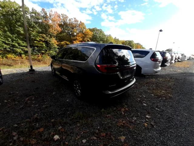 2023 Chrysler Pacifica Hybrid Pinnacle