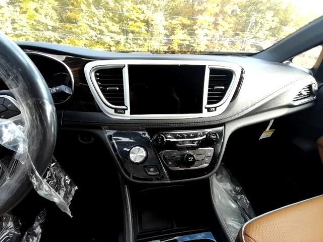 2023 Chrysler Pacifica Hybrid Pinnacle