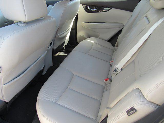 2022 Nissan Rogue Sport SL AWD Xtronic CVT