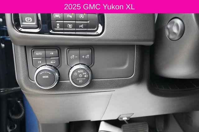2025 GMC Yukon XL 4WD Denali