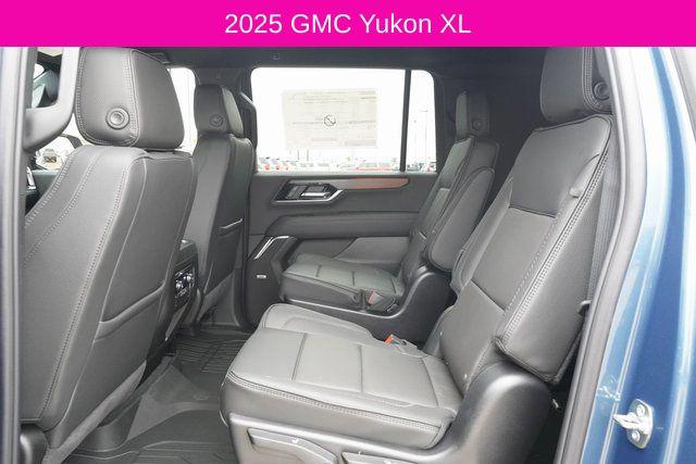 2025 GMC Yukon XL 4WD Denali