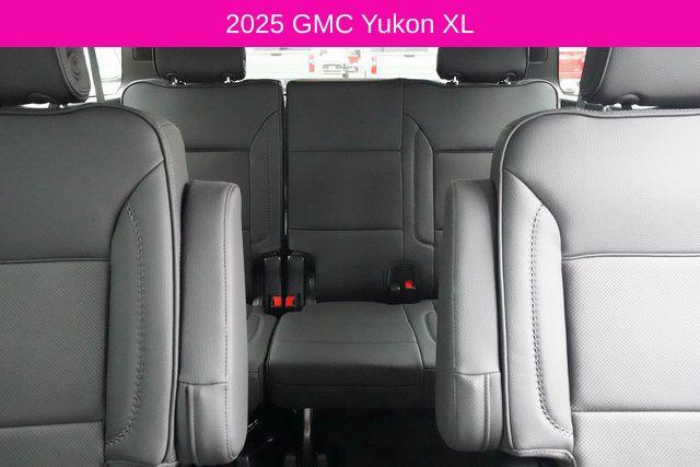 2025 GMC Yukon XL 4WD Denali