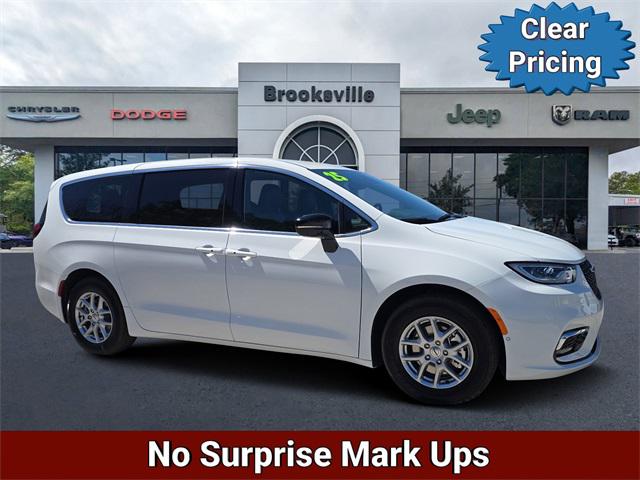 2025 Chrysler Pacifica PACIFICA SELECT