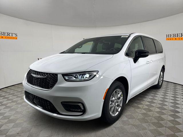 2025 Chrysler Pacifica PACIFICA SELECT