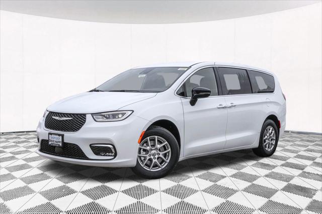 2025 Chrysler Pacifica PACIFICA SELECT